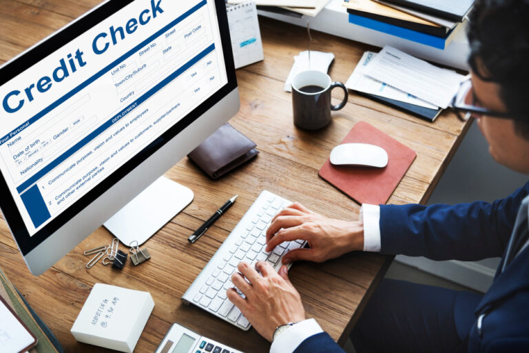 Read more about the article AI and Machine Learning in Credit Scoring